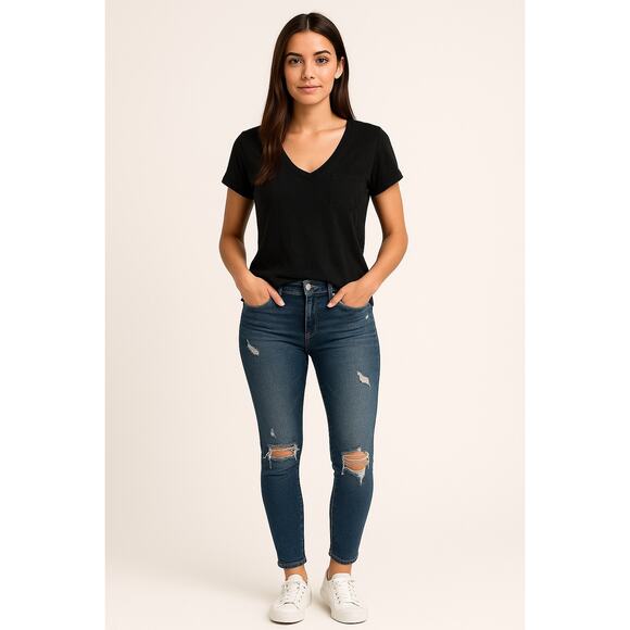 Rock & Republic Black V-Neck Short Sleeve Pocket Tee Women’s XS - Picture 1 of 8